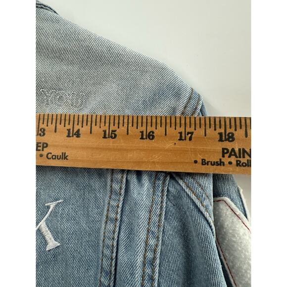 BROOKLYN CLOTH Button Down Patches Blue Denim Jean Jacket Women's Size Medium... - Picture 13 of 16